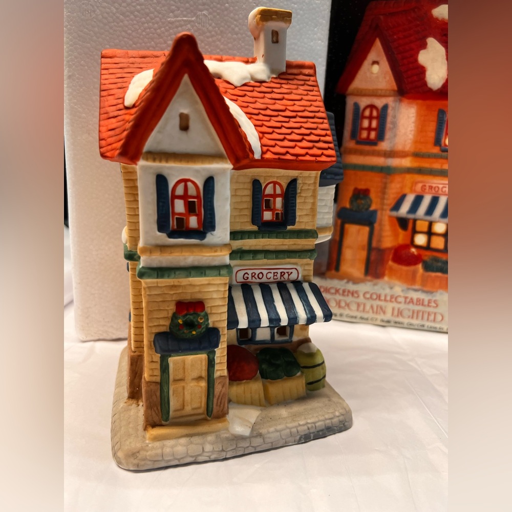 Vintage Dickens Collectables Porcelain Lighted Grocery House.